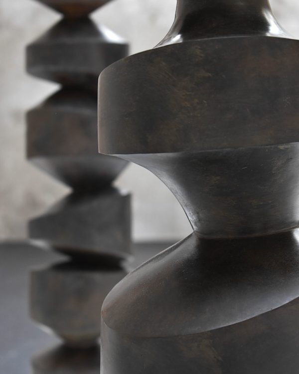 Serie COLLISION -- bronze patiné - Detail de patine